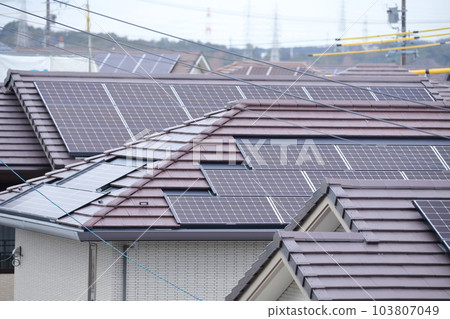 住宅太陽能發電 103807049