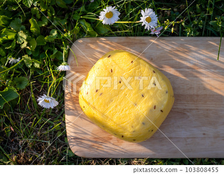whole Caraway cheese 103808455