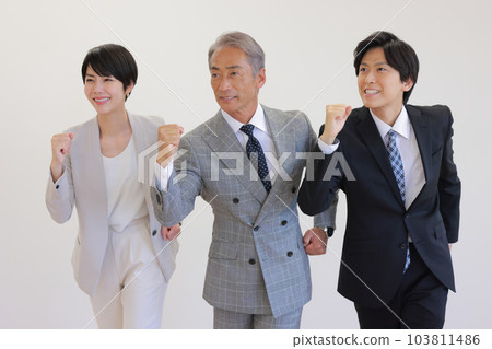 總統和兩個下屬準備運行_1 總統和兩個下屬準備運行_1 103811486