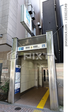 Tokyo Metro Ginza Line, Shimbashi Station, Exit 4, elevator installed 103813549