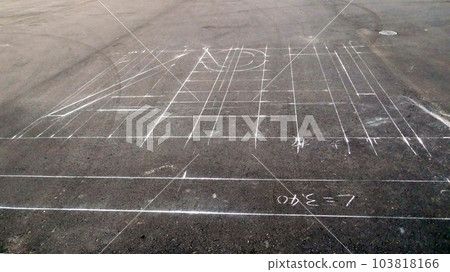 停車場白線吃水線 停車場白線吃水線 103818166