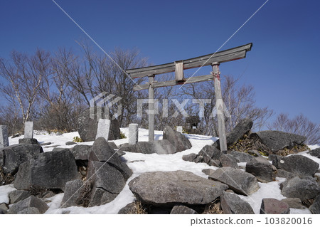 早春的赤城山 在黑木山山頂附近的黑木山黑木山大神社遠足 2023 年 3 月 8 日 早春的赤城山 在黑木山山頂附近的黑木山黑木山大神社遠足 2023 年 3 月 8 日 103820016