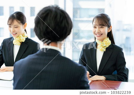 Receptionist Receptionist 103822239