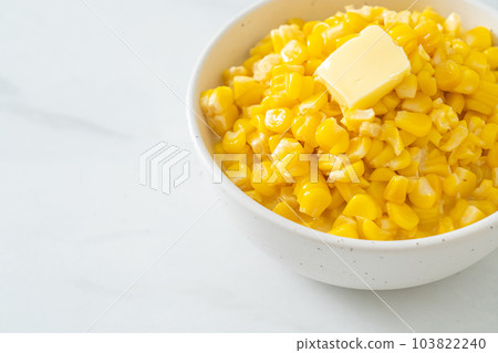 Butter corn or Sweet corn 103822240