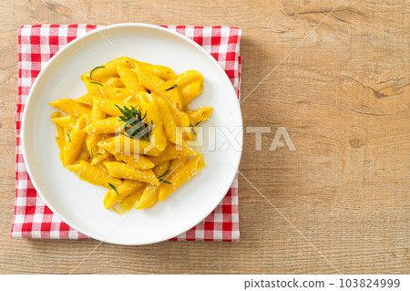 penne pasta with butternut pumpkin creamy sauce 103824999