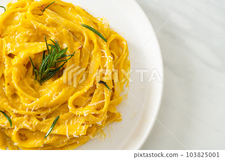 fettuccine pasta with butternut pumpkin creamy sauce fettuccine pasta with butternut pumpkin creamy sauce 103825001