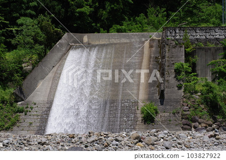 Shinshu Otari village sabo facility Jozozawa sabo dam Composite erosion control facility constructed on a snow shed Shinshu Otari village sabo facility Jozozawa sabo dam Composite erosion control facility constructed on a snow shed 103827922