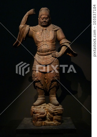 Zochoten statue 103837184