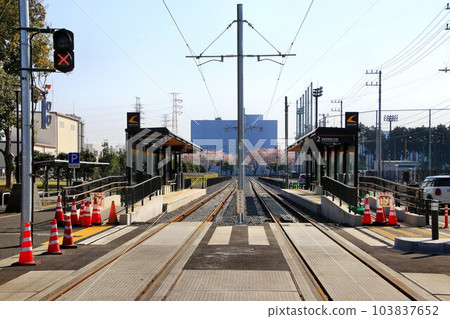 "Transport Future City Utsunomiya" has been constructed and is waiting for its opening … Haga/Utsunomiya LRT [Seiryo High School] Station 103837652