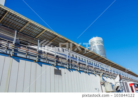 [Urban scenery of Kanagawa] Urban scenery around Shin-Yokohama Station (Shinoharaguchi) 103844122