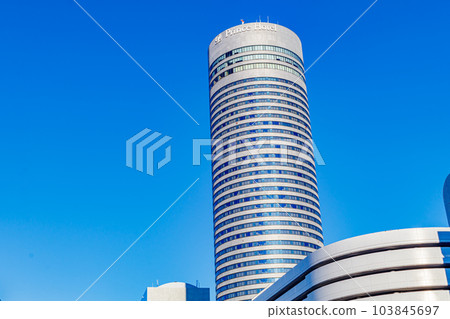 [Urban scenery of Kanagawa] Urban scenery around Shin-Yokohama Station 103845697