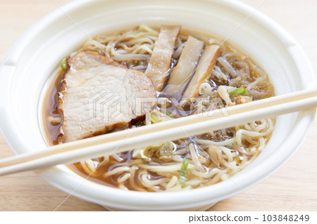 美味的醬油拉麵 103848249