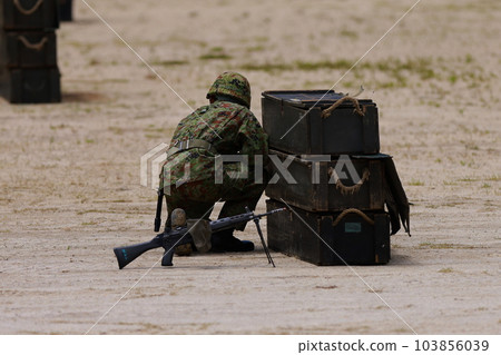 SDF personnel waiting SDF personnel waiting 103856039