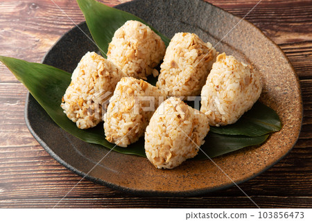Gonju, a local dish of Tateyama City 103856473