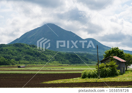 Beautiful scenery of Kimobetsu town in Hokkaido, Japan Beautiful scenery of Kimobetsu town in Hokkaido, Japan 103859726