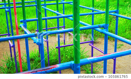 Jungle gym scenery in the park 103861765
