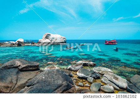 Beach and sea at Koh Tao, Thailand Beach and sea at Koh Tao, Thailand 103862102