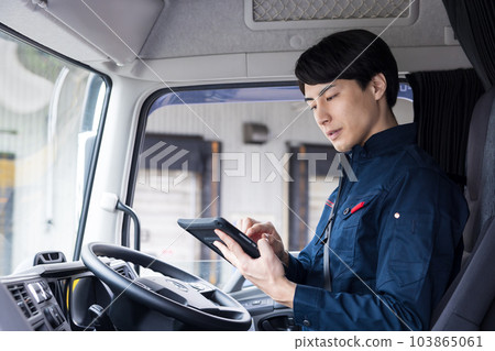 貨車司機司機畫像 103865061