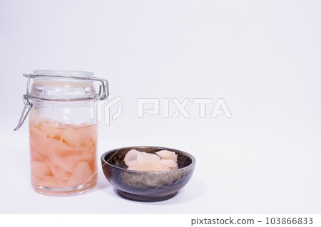 Sweet and sour pickled fresh ginger 103866833
