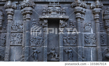 Ancient Stories sculpture on the Chintala Venkatramana Swamy Temple, Tadipatri, Andhra Pradesh, India. Ancient Stories sculpture on the Chintala Venkatramana Swamy Temple, Tadipatri, Andhra Pradesh, India. 103867014