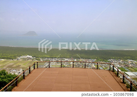 View from Mt. Kagami Observatory (Karatsu City, Saga Prefecture) 103867098