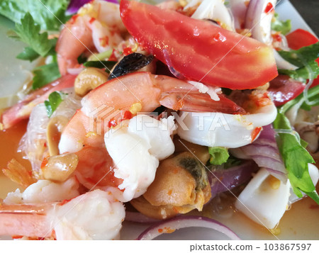 Vermicelli Salad Seafood (Yum Woon Sen) Thai Food Close up View. 103867597