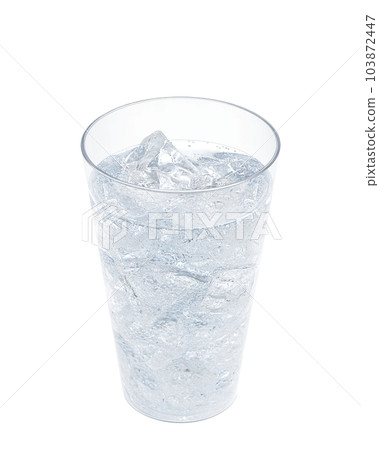 Illustration real of carbonated water in a glass 103872447