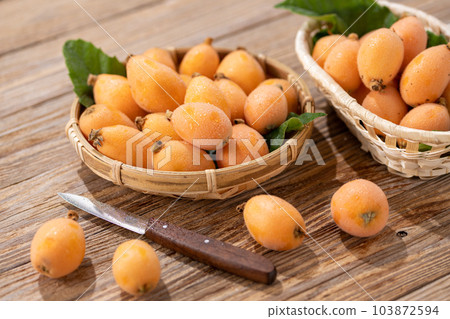 Fresh loquat from Wakayama prefecture Fresh loquat from Wakayama prefecture 103872594