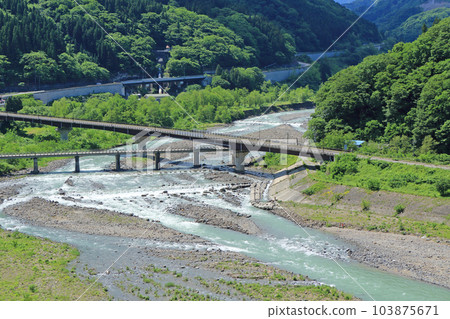 Otari village in early summer View of the vicinity of Otari Ohashi Bridge 103875671
