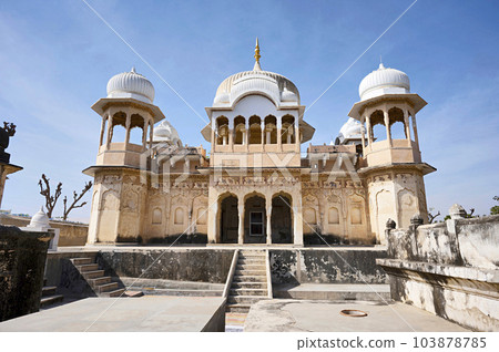 Exteriors of Podar Chhatri, located in Bissau, Shekhawati, this region was ruled by Shekhawat Rajputs and it is named after Rao Shekha, 17th to 19th century, Rajasthan, India 103878785