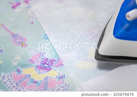 鐵和膠水 鐵和膠水 103879878