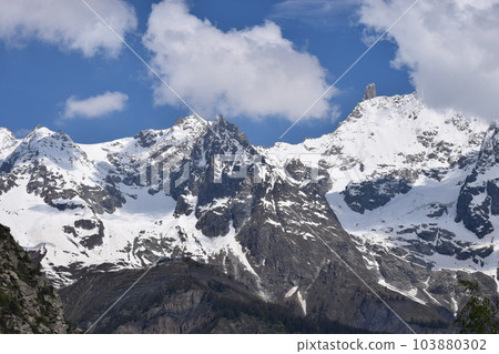 "Monte Bianco" seen from Courmayeur 103880302