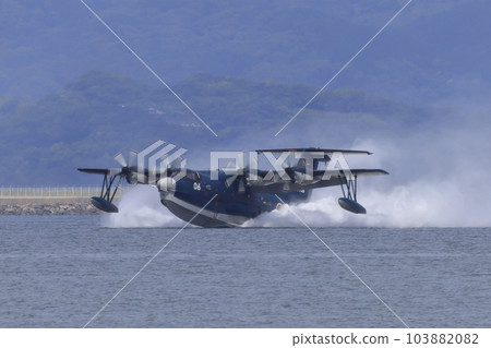 air plane, airplane, self-defence forces 103882082