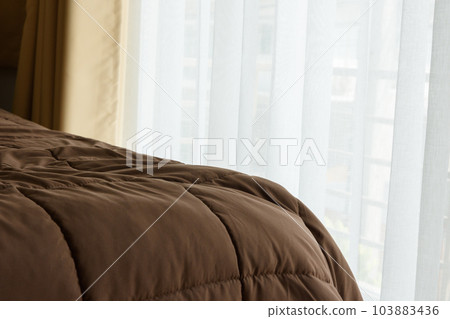 Brown bed 103883436