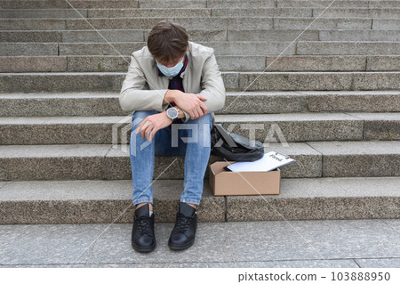 Fired a company employee sitting on the stairs and suffering from severe depression. Fired a company employee sitting on the stairs and suffering from severe depression. 103888950
