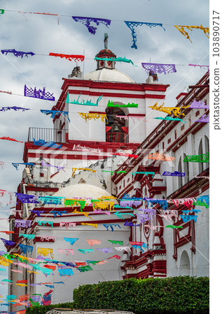 Church in Chiapa de Corzo 103890717