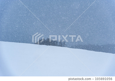 Hokkaido's snowy winter scenery Hokkaido's snowy winter scenery 103891056