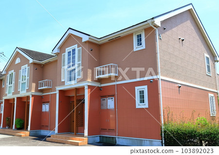 出租公寓和住宅區的形象 出租公寓和住宅區的形象 103892023