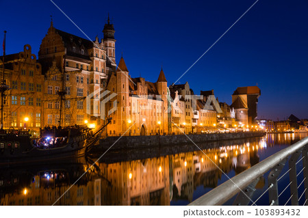 Image of night light of Moltawa River in Gdansk 103893432