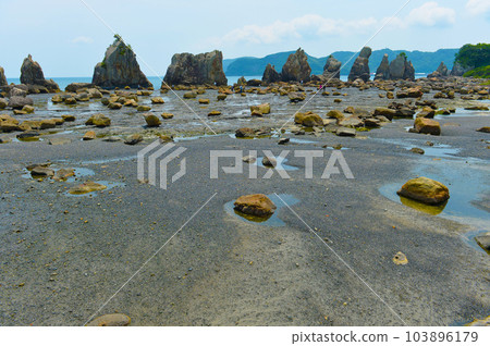 Hashiguiiwa Rock, a rare landscape of strangely shaped rocks 103896179