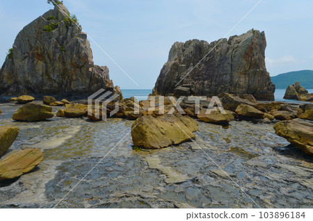 Hashiguiiwa Rock, a rare landscape of strangely shaped rocks 103896184