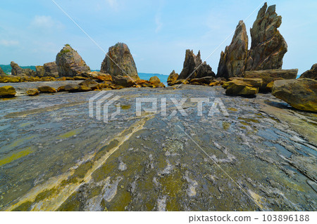 Hashiguiiwa Rock, a rare landscape of strangely shaped rocks Hashiguiiwa Rock, a rare landscape of strangely shaped rocks 103896188