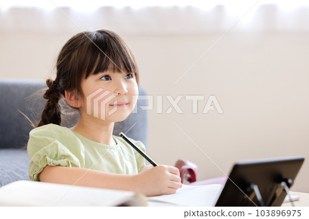 Elementary school children Homework 103896975