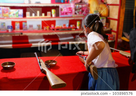 射擊女孩 103898576