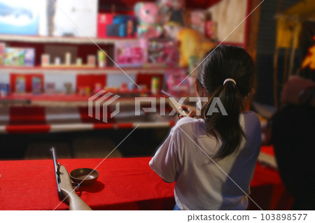 射擊女孩 103898577