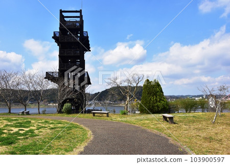 市原市市原湖畔博物館步行道、展望台和高瀧湖 103900597