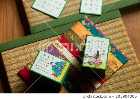 “百人一首”，一首傳統的新年歌曲 103904000