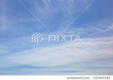 Summer blue sky image [Kanagawa Prefecture] 103905988
