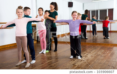 Little boys and girls having dancing 103906607