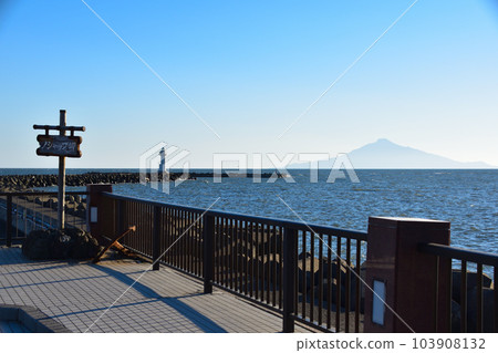 Rishiri Island from Cape Nokanpu 103908132